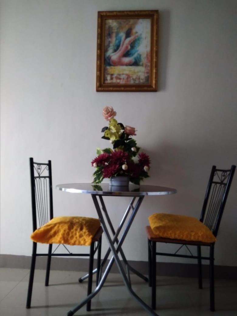 Kassel Residences Staycation Near Naia - Moonwalk Paranaque Paranaque City Exterior photo