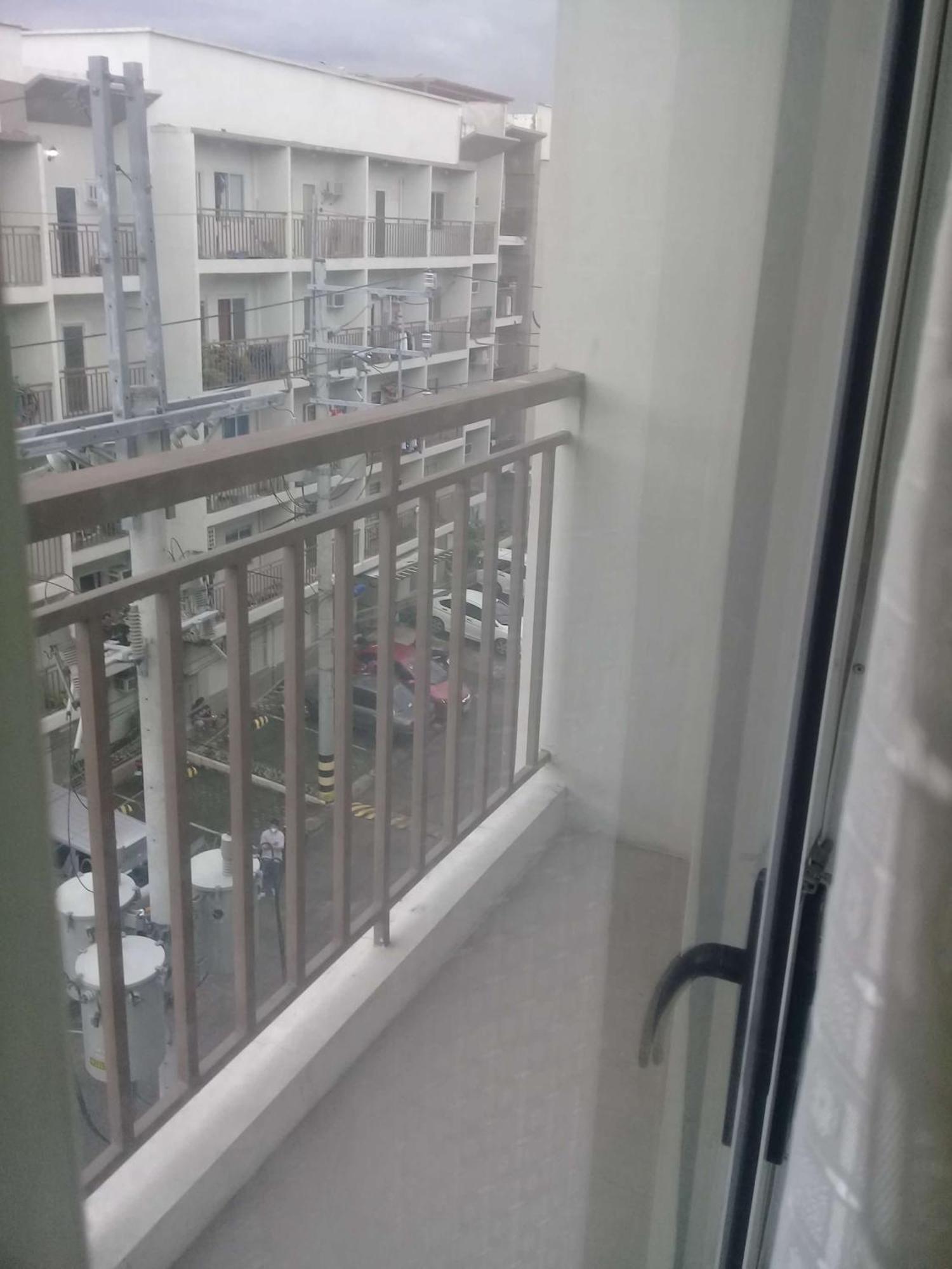 Kassel Residences Staycation Near Naia - Moonwalk Paranaque Paranaque City Exterior photo